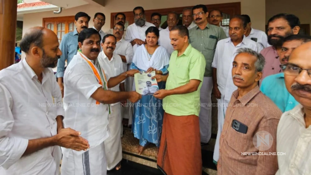 കോൺഗ്രസ് ഗൃഹസമ്പർക്ക പരിപാടി ജില്ലാതല ഉദ്ഘാടനം കീഴരിയൂരിൽ നടന്നു. കോൺഗ്രസ് ഗൃഹസമ്പർക്ക പരിപാടി ജില്ലാതല ഉദ്ഘാടനം കീഴരിയൂരിൽ നടന്നു.