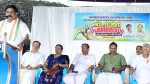 മഹാത്മാഗാന്ധിയേ തമസ്കരിക്കാനുള്ള ശ്രമം രാഷ്ട്രിയമായി നേരിടും .അഡ്വ:കെ പ്രവീൺ കുമാർ