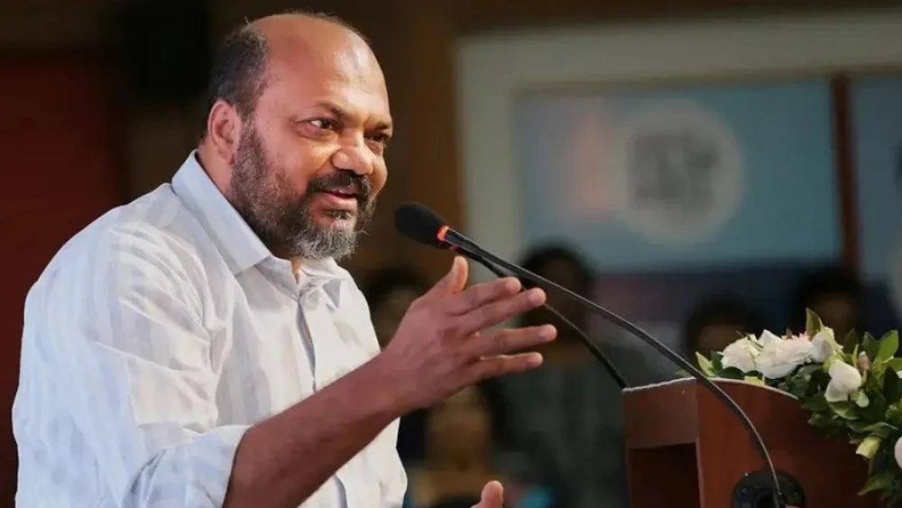 സംസ്ഥാനത്ത് വനിതാവ്യവസായ പാർക്ക് സ്ഥാപിക്കുമെന്ന് മന്ത്രി പി രാജീവ്. സംസ്ഥാനത്ത് വനിതാവ്യവസായ പാർക്ക് സ്ഥാപിക്കുമെന്ന് മന്ത്രി പി രാജീവ്.