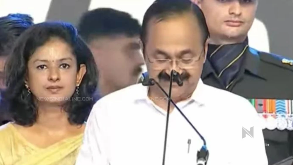 വിഡിസതീശൻ സർക്കാർസത്യപ്രതിജ്ഞചെയ്തു